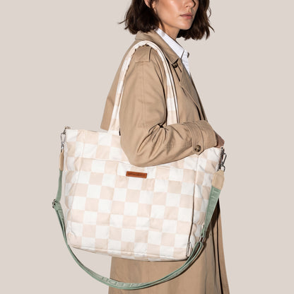 Premium Checkered Puffer Tote 26L