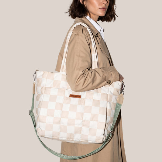 Premium Checkered Puffer Tote 26L